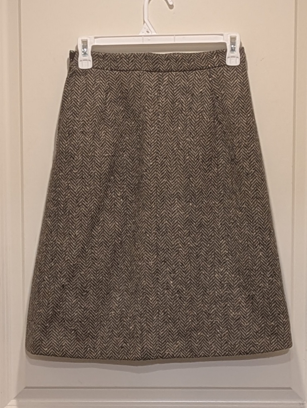 EUC Vintage S Handmade Grey Herringbone Wool Pencil Skirt
